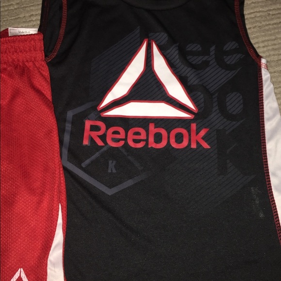 Kids size 6 Reebok summer outfit - Picture 4 of 6